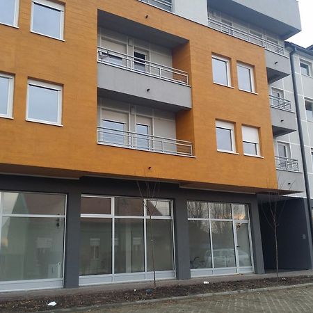 Apartment Jelena Zrenjanin Ngoại thất bức ảnh