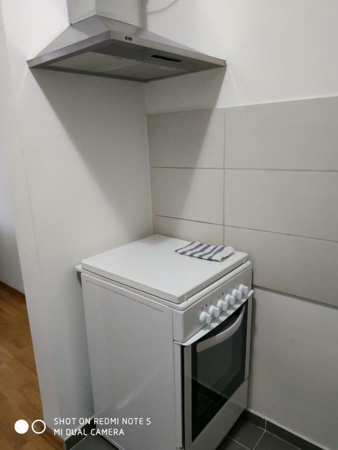 Apartment Jelena Zrenjanin Ngoại thất bức ảnh