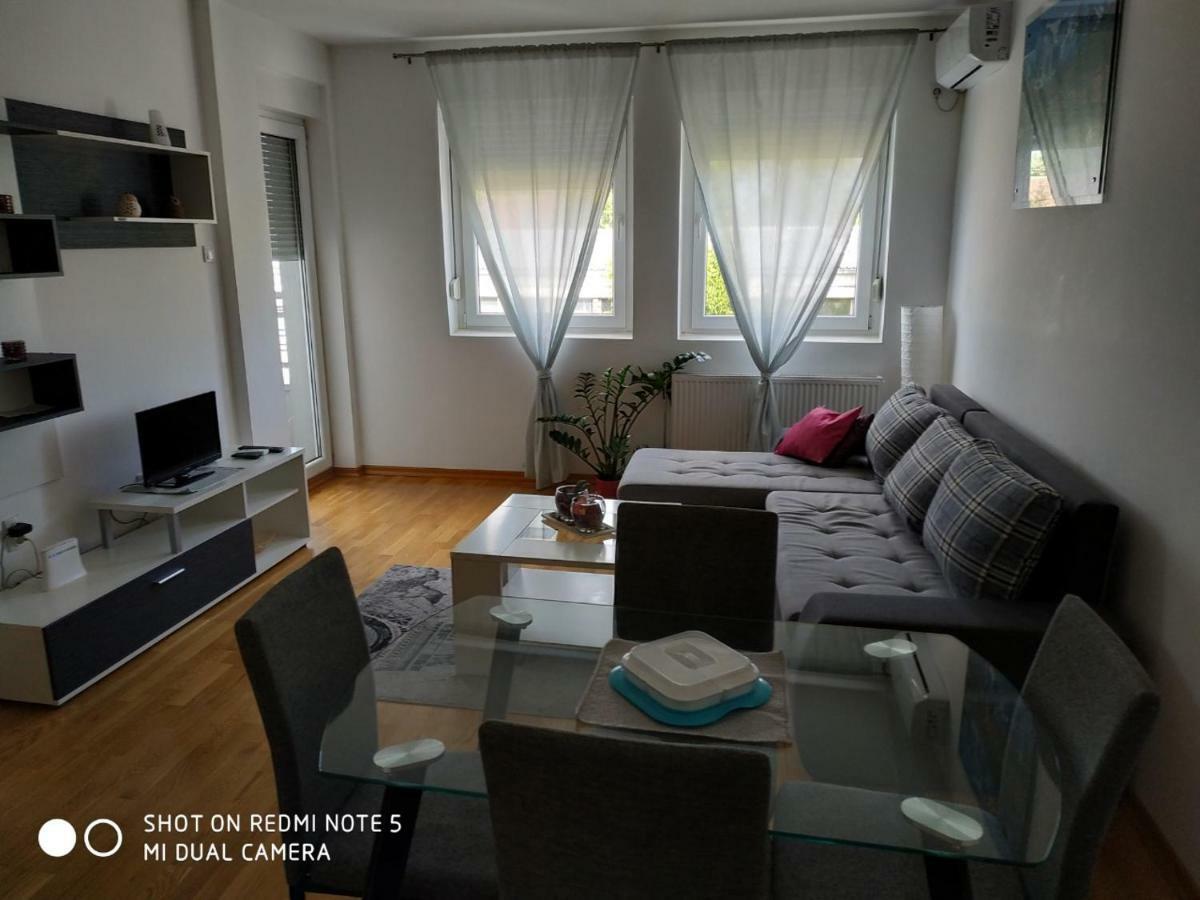 Apartment Jelena Zrenjanin Ngoại thất bức ảnh